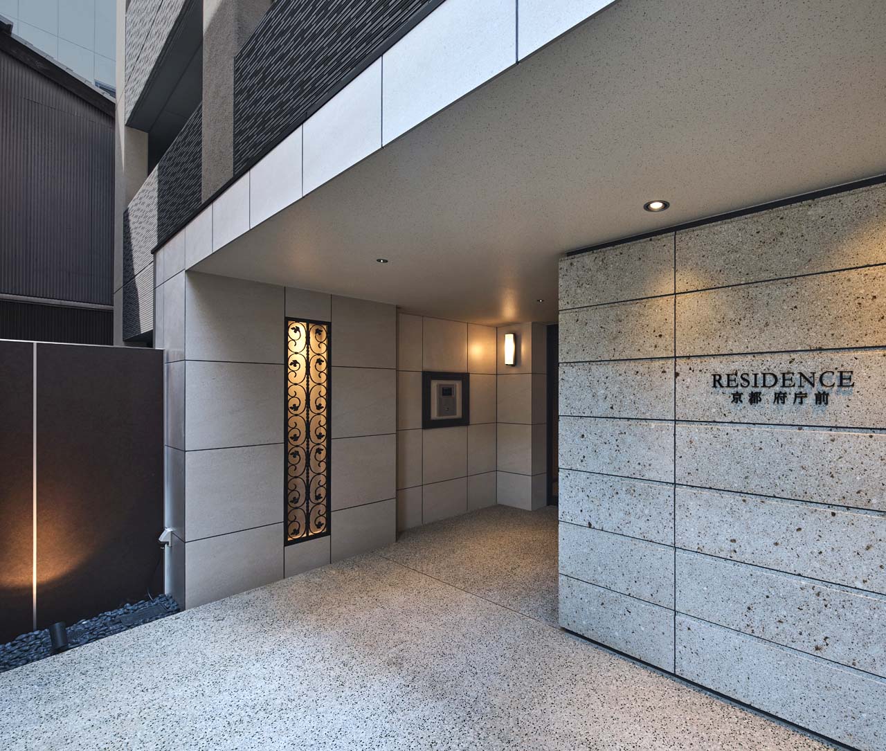 RESIDENCE 京都府庁前